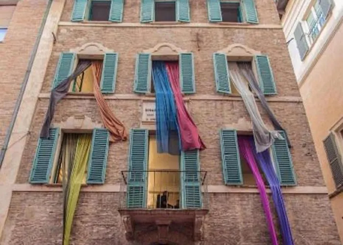 Casa Lazzarini Luxury Di Fronte Al Teatro Rossini بيزارو