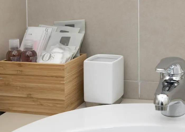 Casa Lazzarini Luxury Di Fronte Al Teatro Rossini