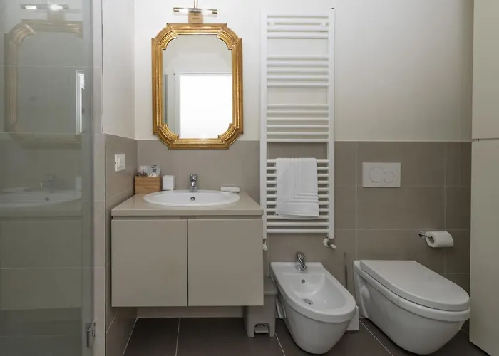 Apartment Casa Lazzarini Luxury Di Fronte Al Teatro Rossini Pesaro