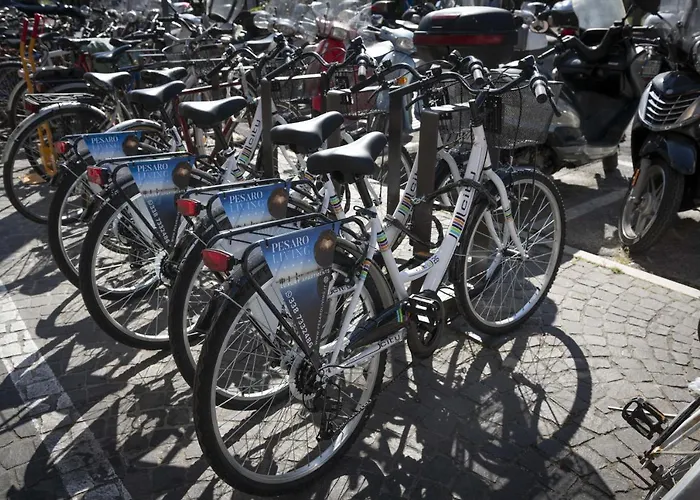 Casa Lazzarini Luxury Di Fronte Al Teatro Rossini Pesaro