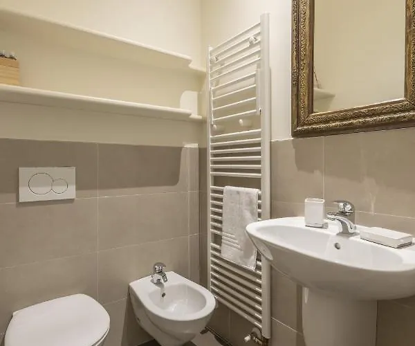 Casa Lazzarini Luxury Di Fronte Al Teatro Rossini شقة بيزارو