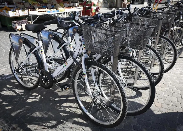 شقة Casa Lazzarini Luxury Di Fronte Al Teatro Rossini